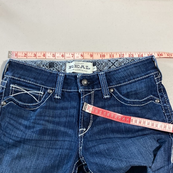 Ariat, R.E.A.L Denim, Mid Rise Straight Blue Denim Jeans. 29R - Picture 14 of 16